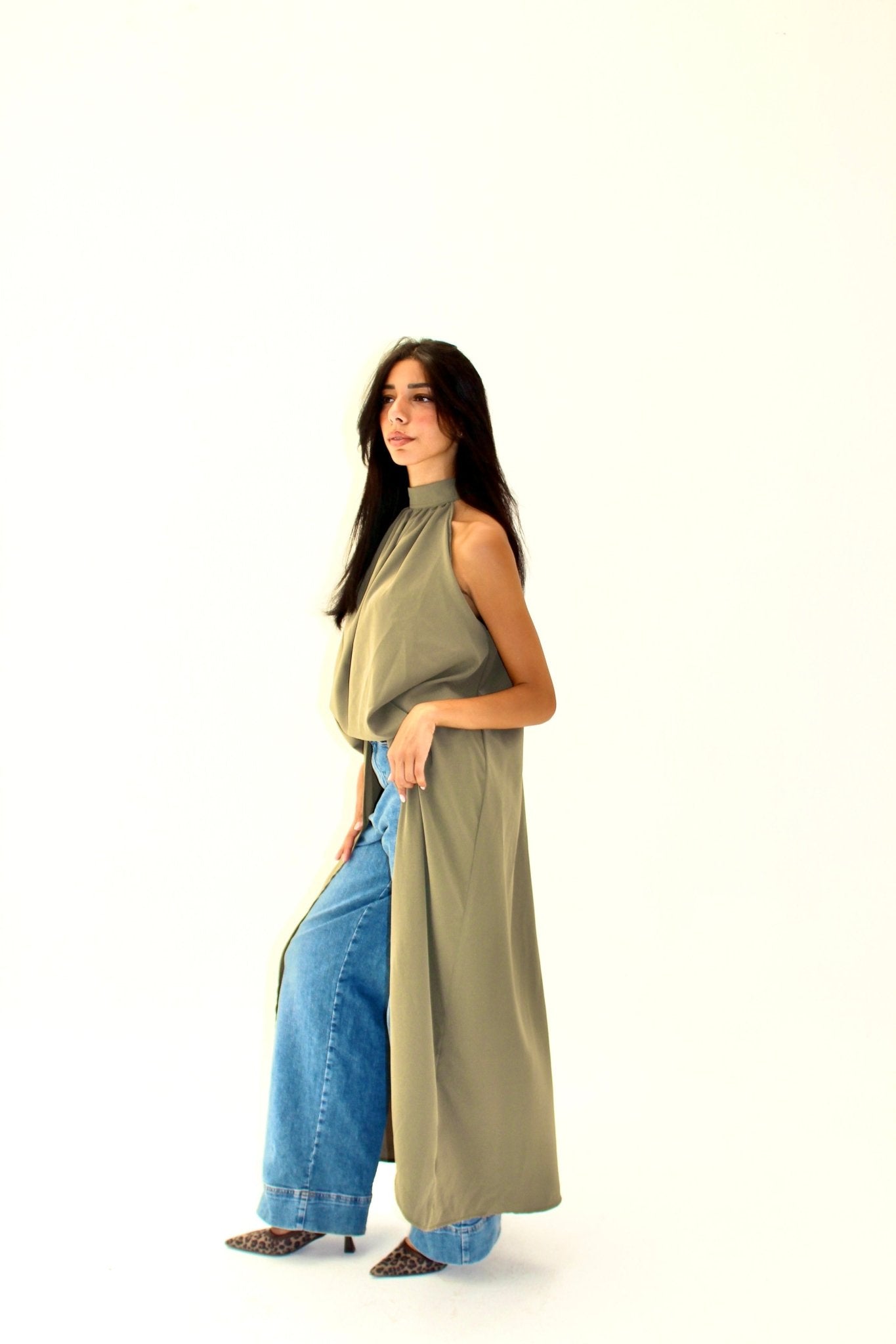 The Ease Top