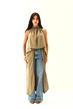 The Ease Top